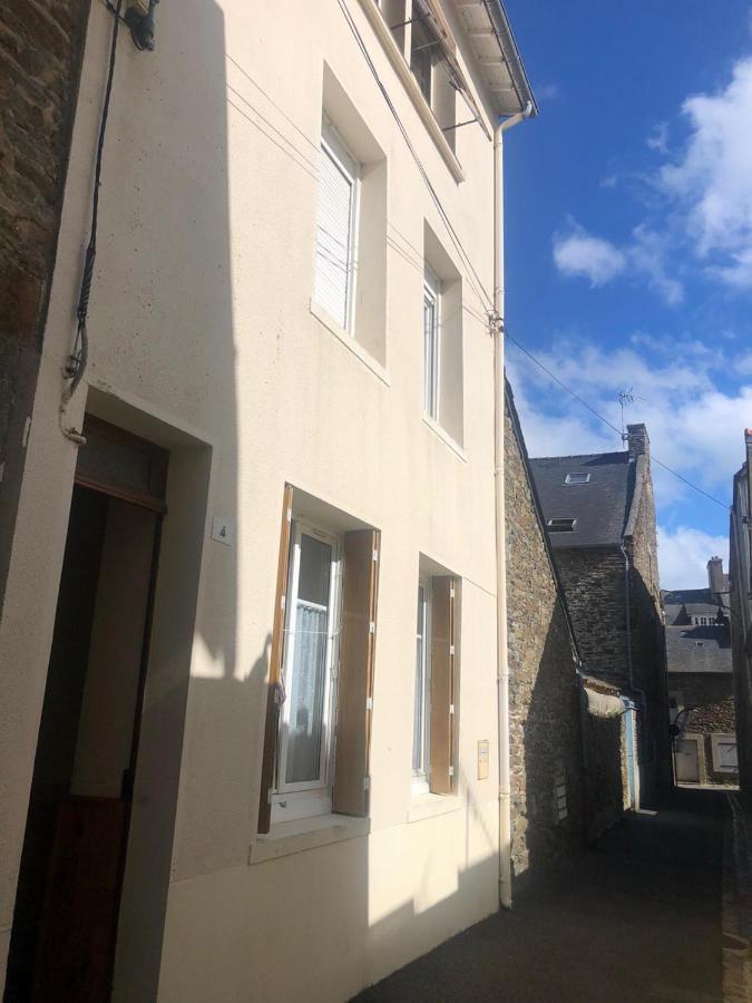 Appartement Rue Nationale - Port De La Houle Cancale Ngoại thất bức ảnh